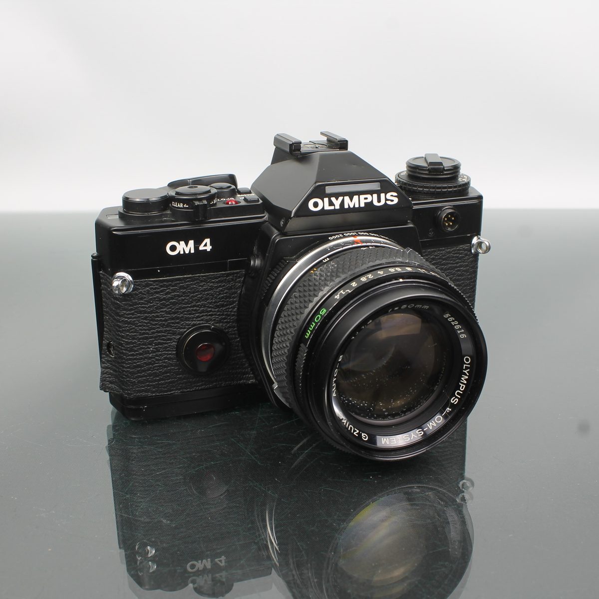 Olympus OM-4 + G.Zuiko Auto-S 1:1.4 f=50mm