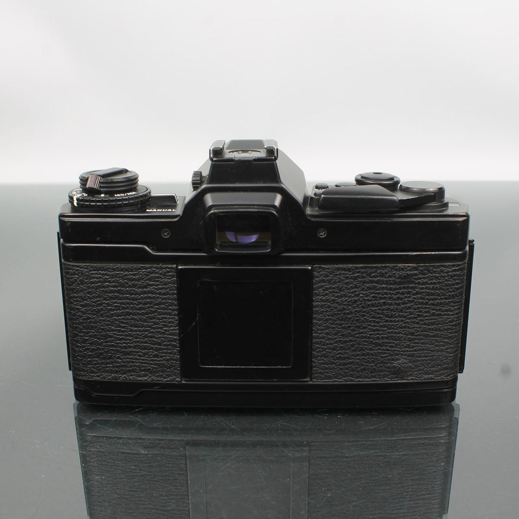 Olympus OM-4 + G.Zuiko Auto-S 1:1.4 f=50mm