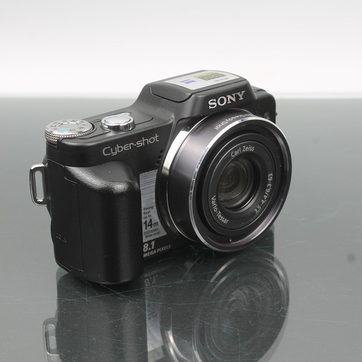 Sony Cyber-shot DSC-H3