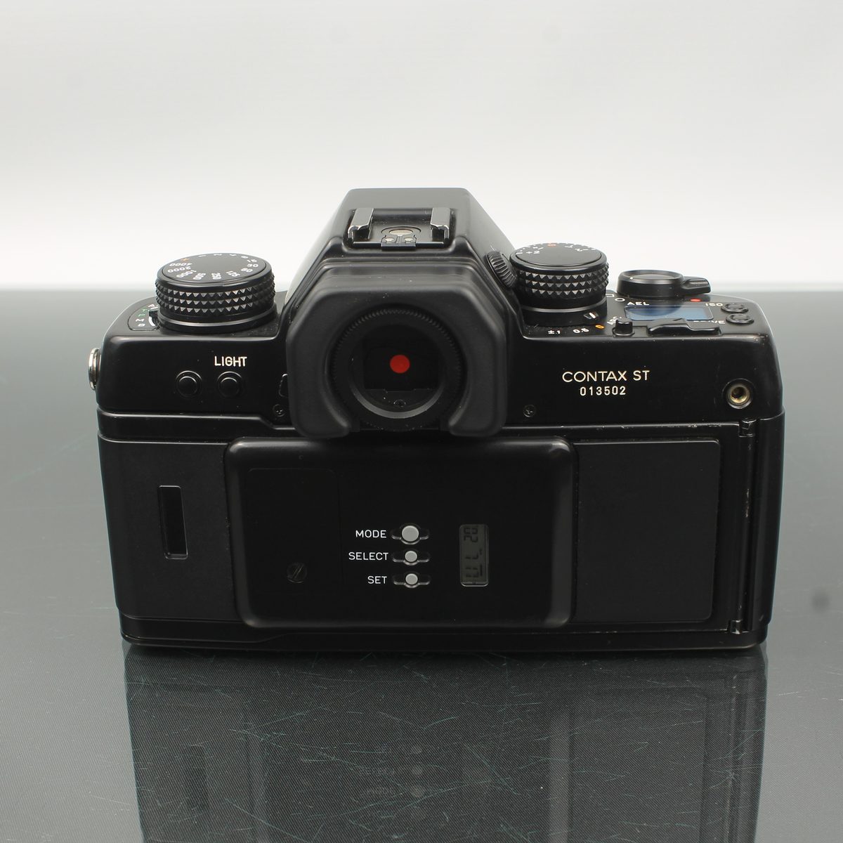 Contax ST + Planar 1.7/50