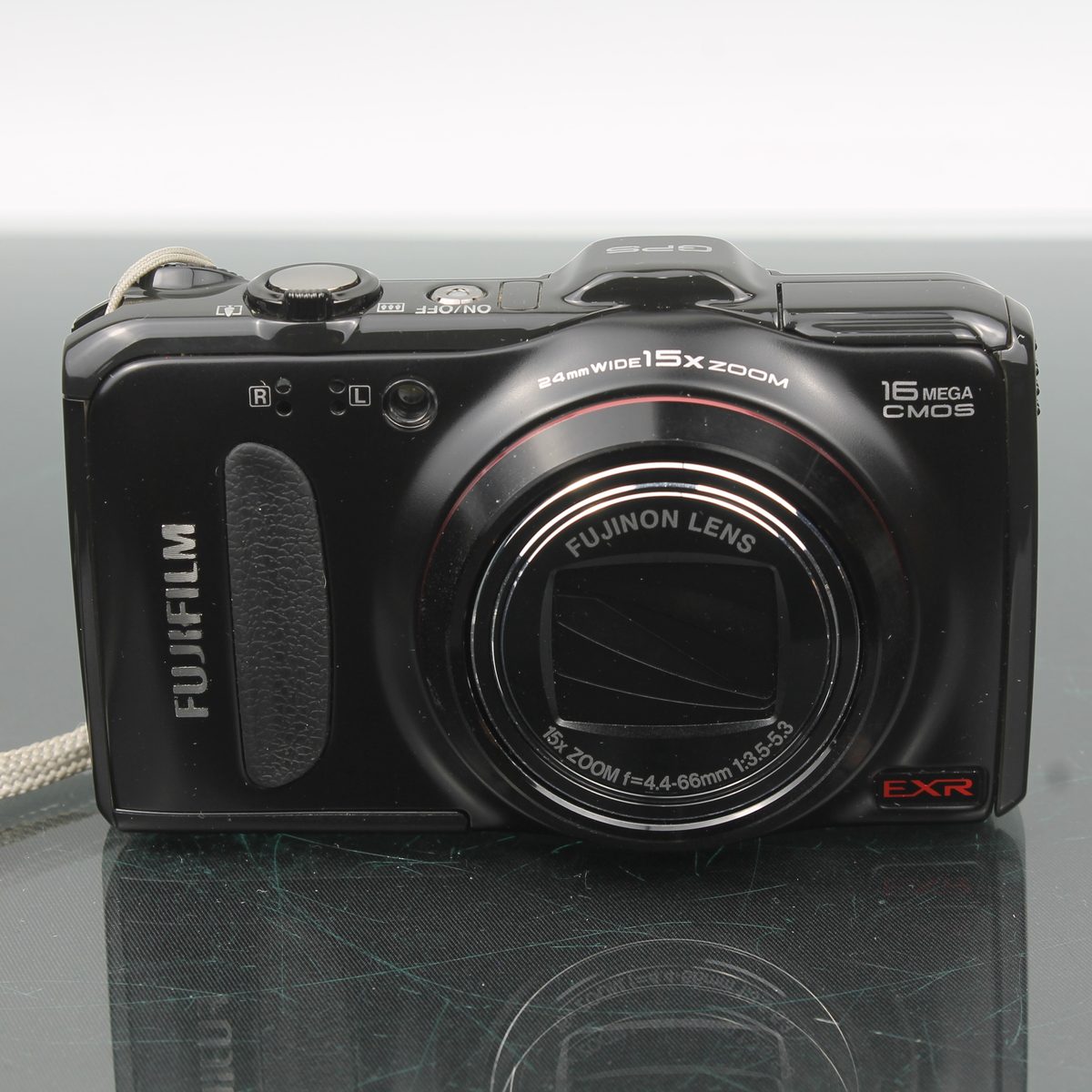 Fujifilm FinePix F550 EXR