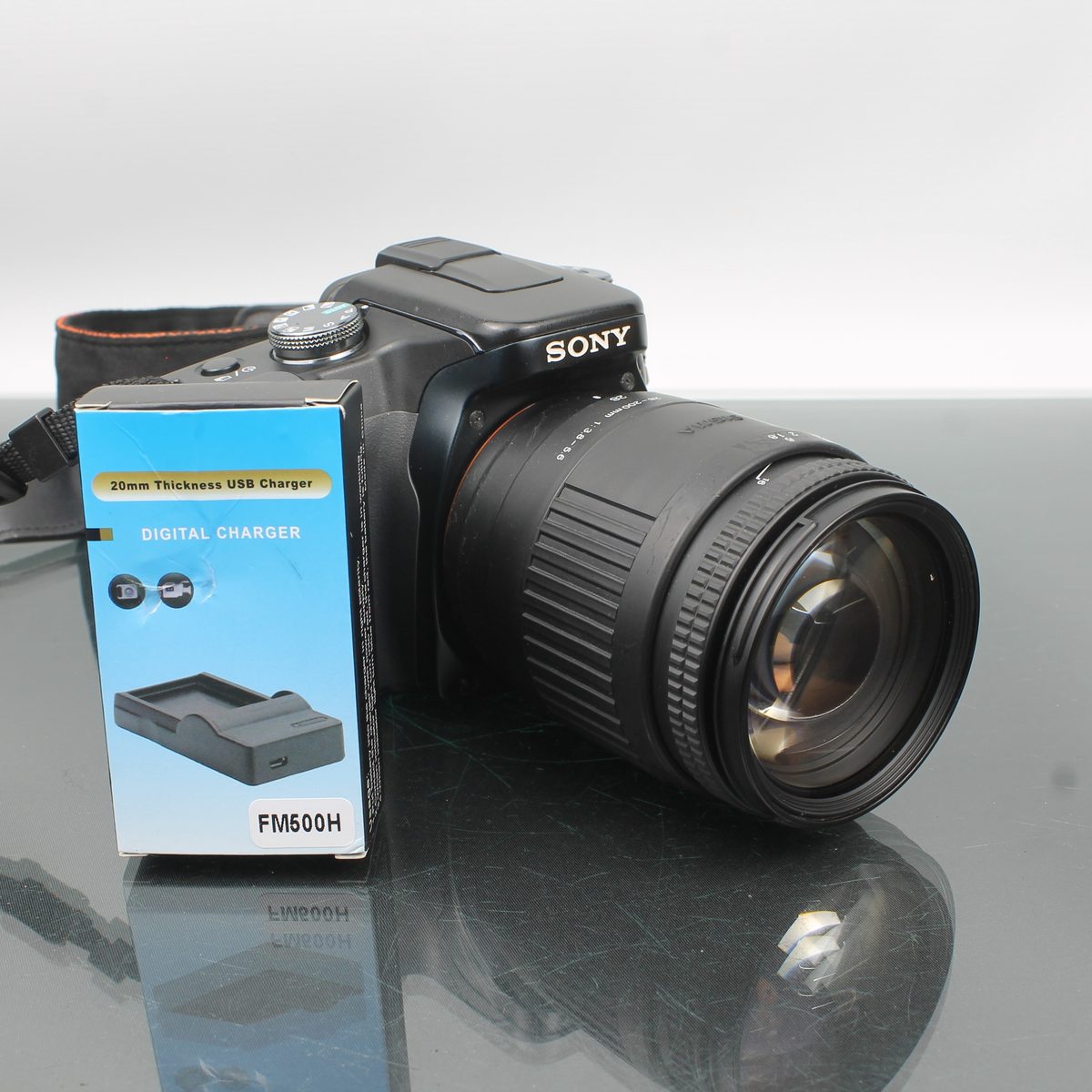 Sony A100 DSLR Camera with Sigma 28-200mm Zoom Lens – Dutch|Thrift