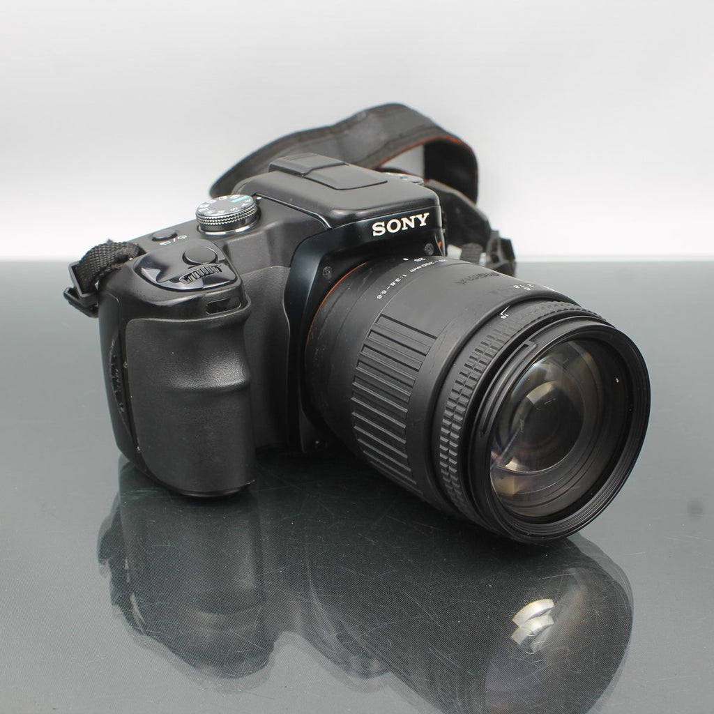 Sony A100 + Sigma Zoom 28-200mm f/3.8-5.6