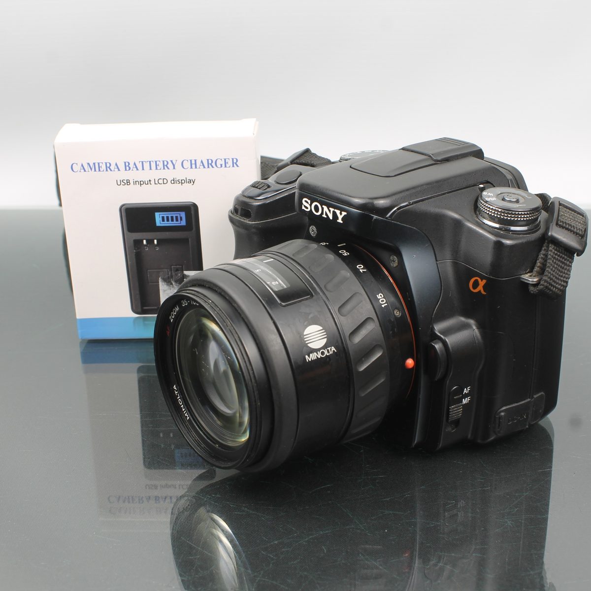 Nikon F70 + 35–80mm Review: Classic Autofocus Film Kit – Dutch|Thrift