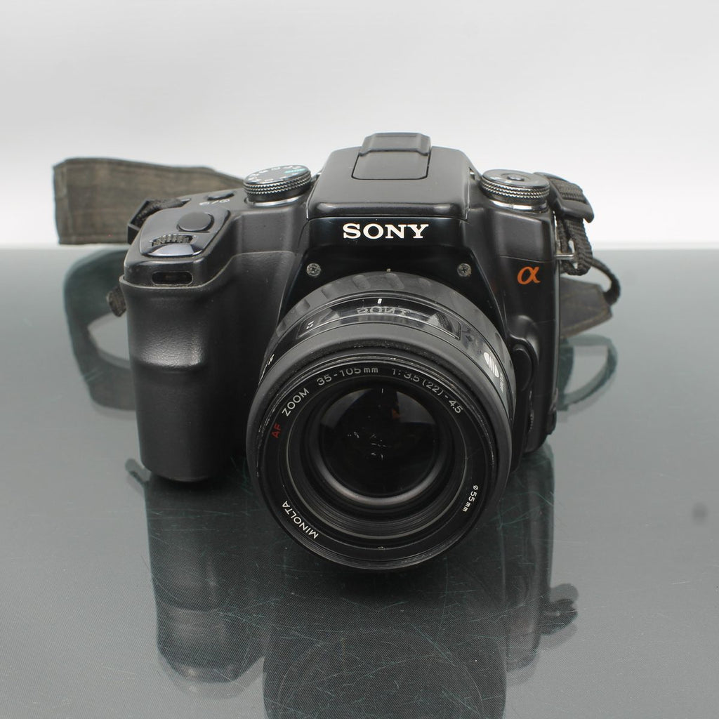 Sony A100 + Minolta AF Zoom 35-105mm 1:3.5 (22) - 4.5
