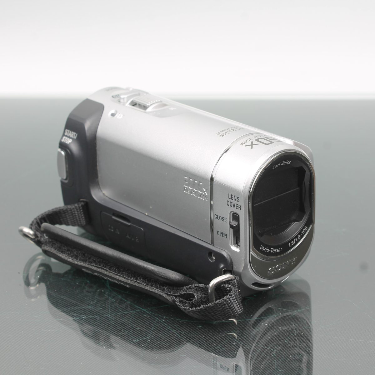Sony Handycam DCR-SX30