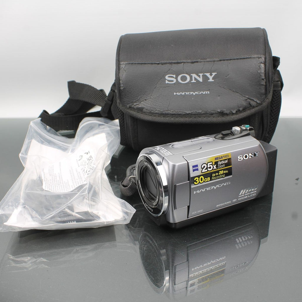 Sony Handycam DCR-SR52