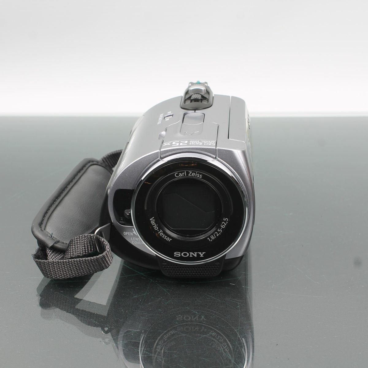 Sony Handycam DCR-SR52