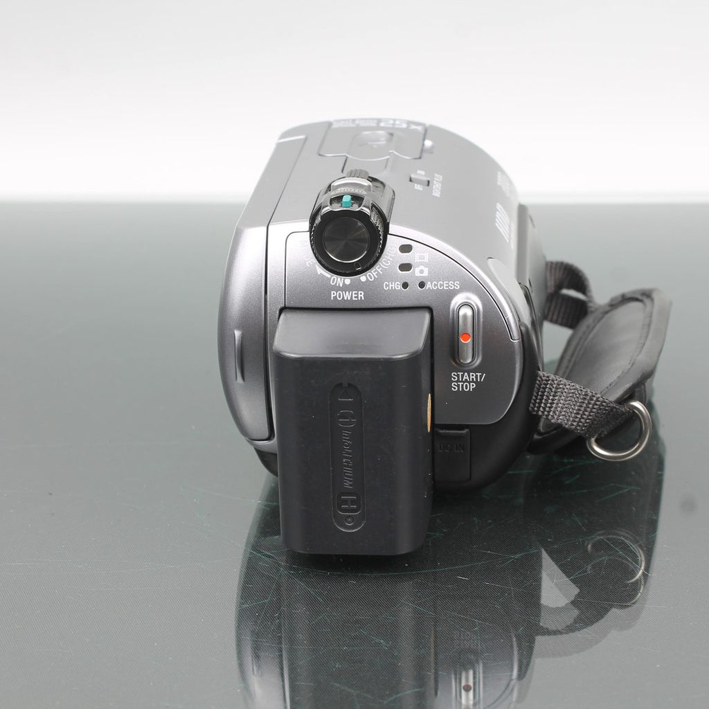 Sony Handycam DCR-SR52