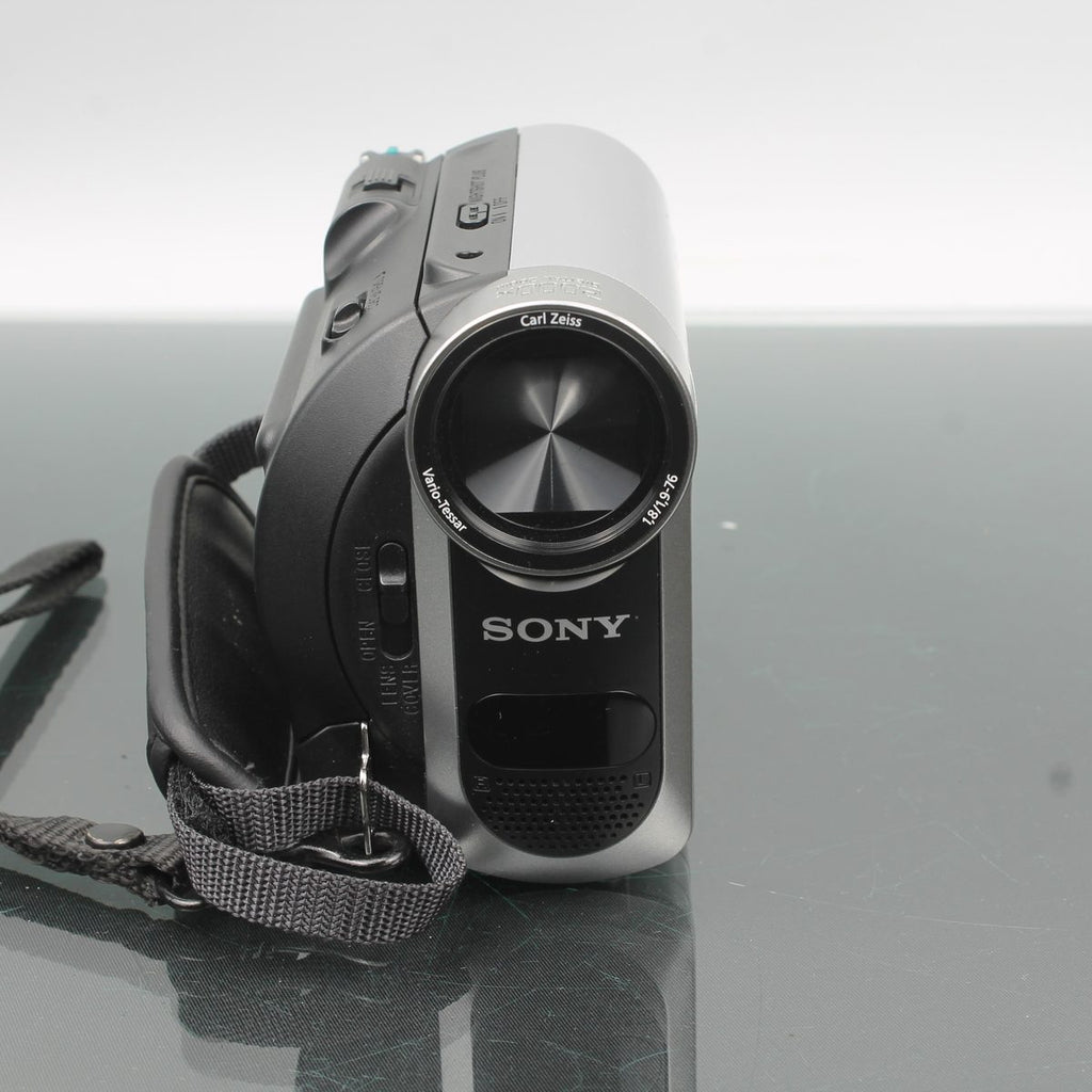 Sony Handycam DCR-HC51E