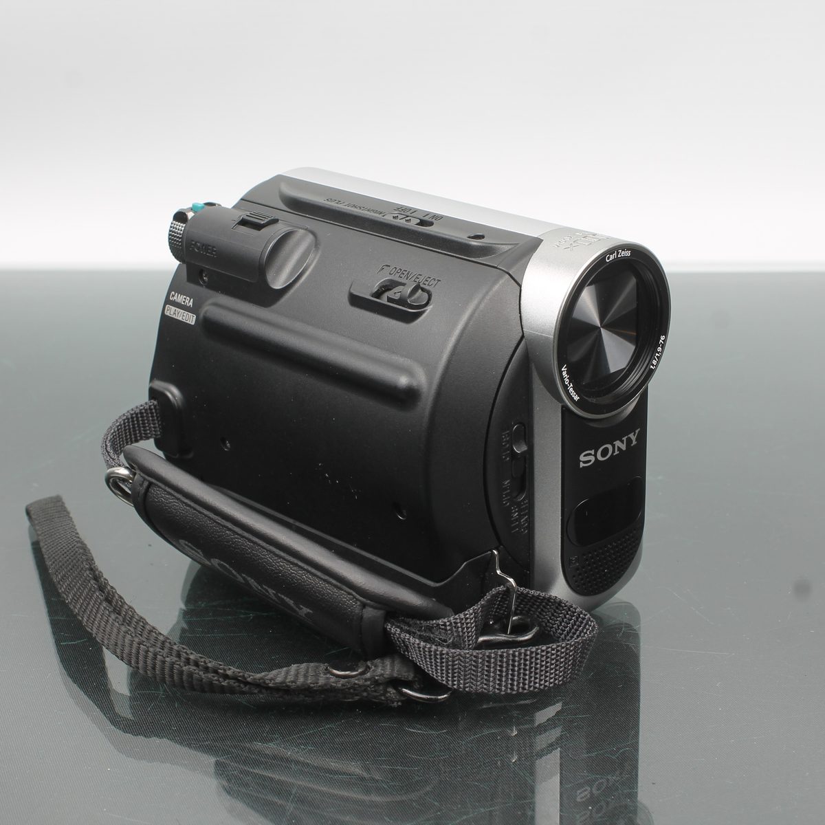 Sony Handycam DCR-HC51E