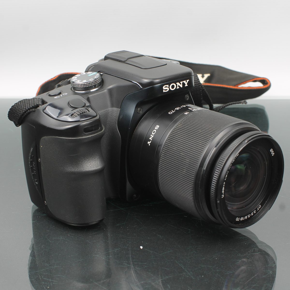 Sony A100 + DT 3.5-5.6/18-70