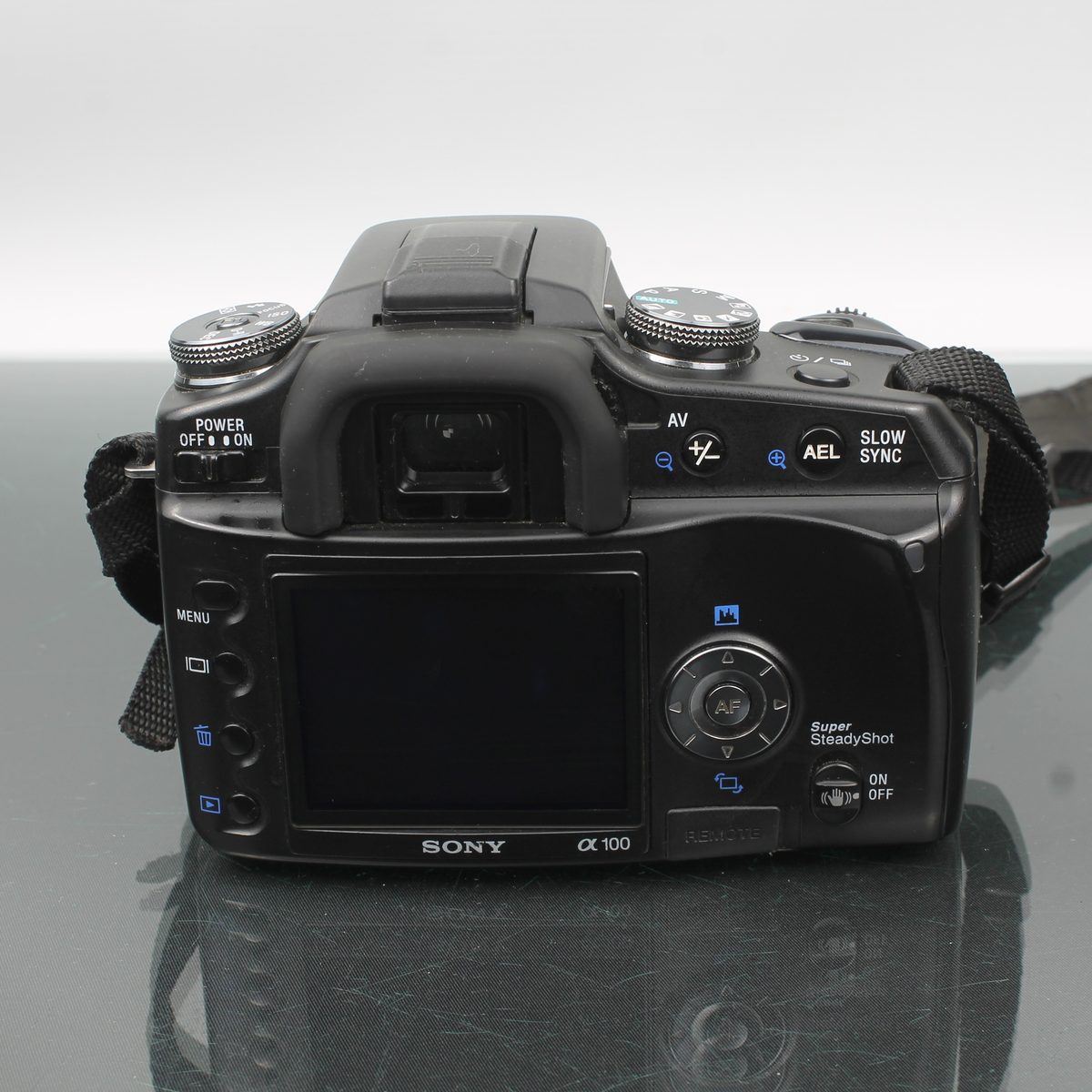 Sony A100 + DT 3.5-5.6/18-70