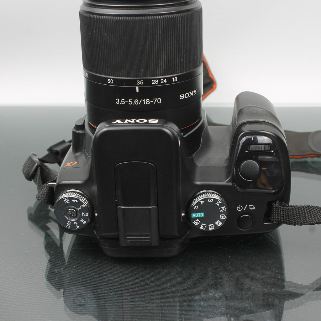 Sony A100 + DT 3.5-5.6/18-70