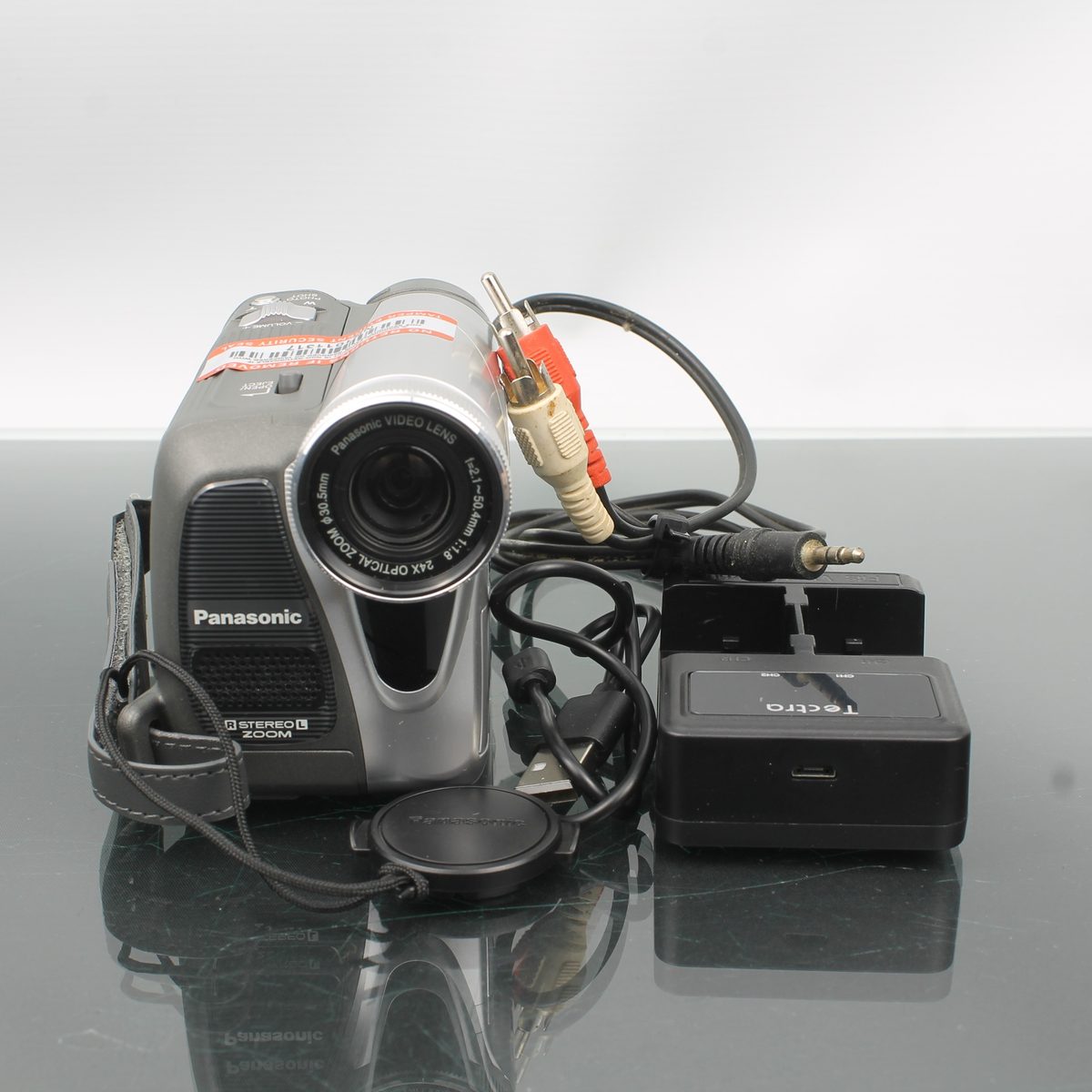 Panasonic NV-GS17EG MiniDV Camcorder - 24x Optical Zoom – Dutch|Thrift