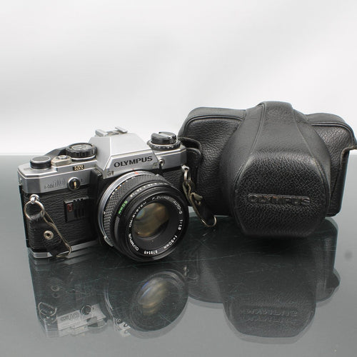 Olympus OM-10 + Olympus Auto-S 1:1.8 f=50mm