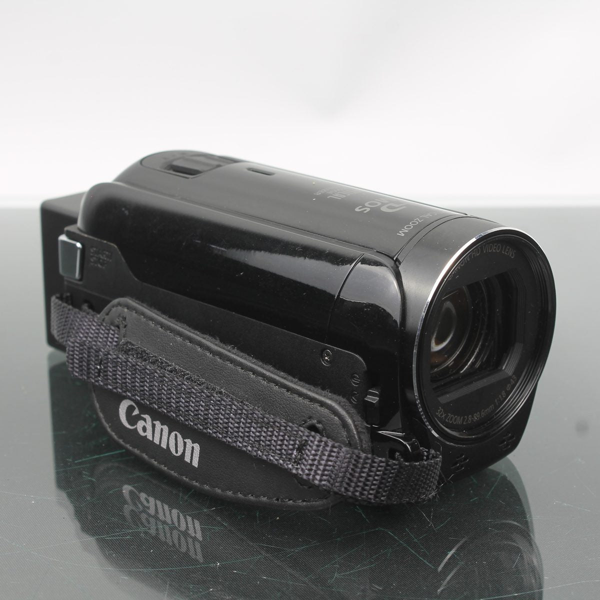 Canon LEGRIA HF R706 Camcorder