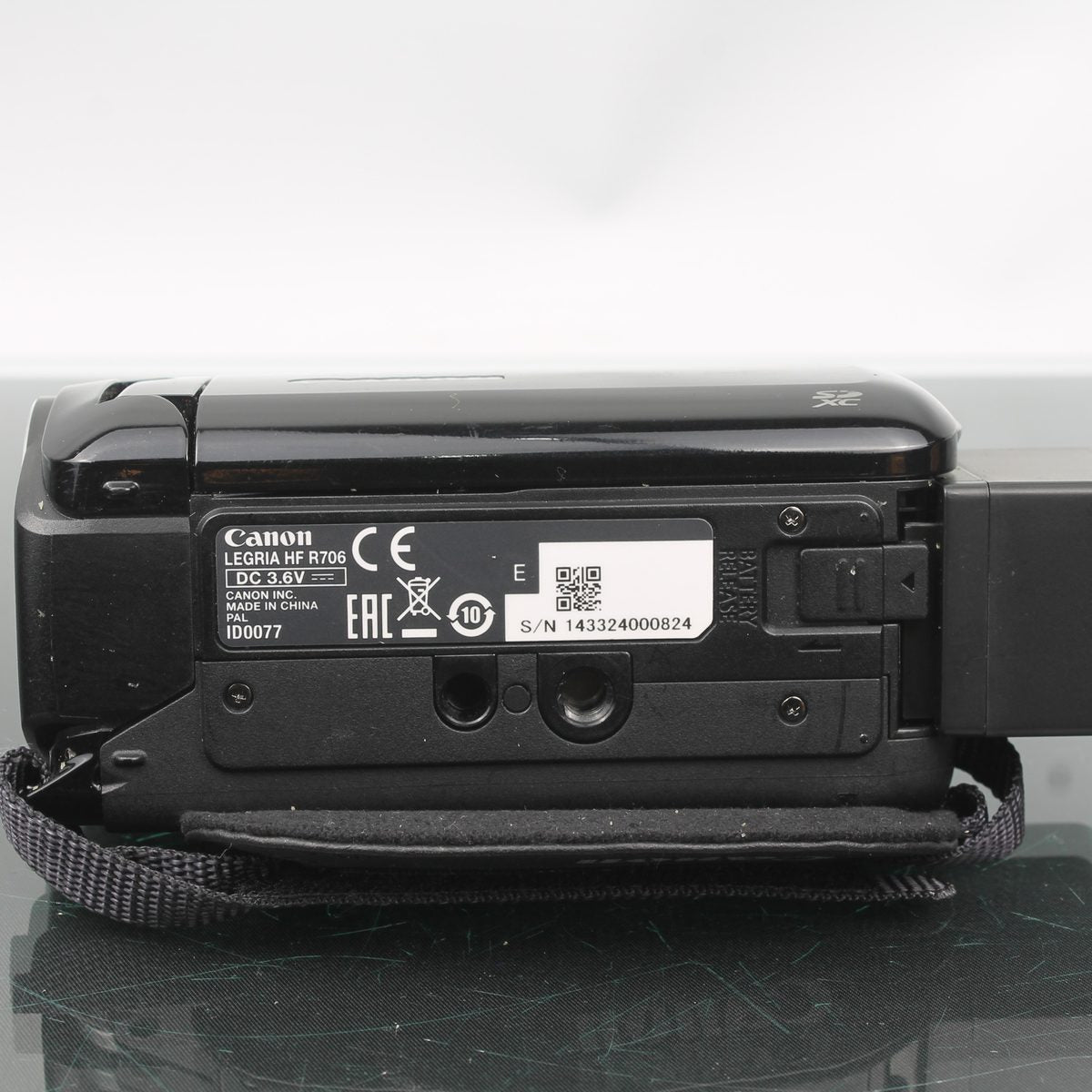Canon LEGRIA HF R706 Camcorder