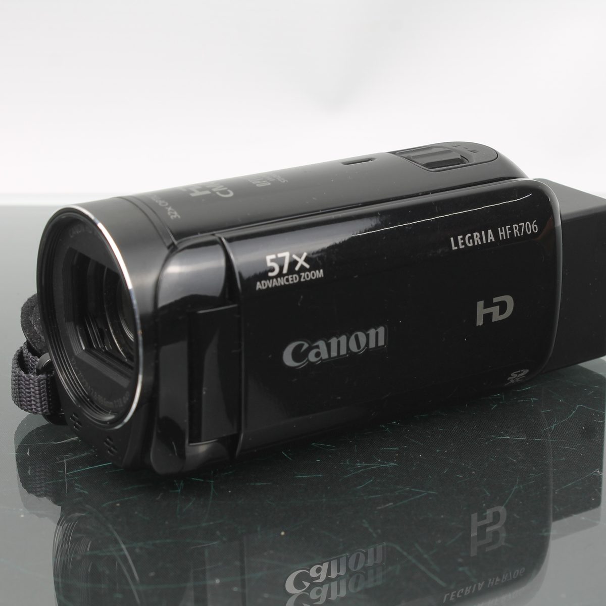 Canon LEGRIA HF R706 Camcorder