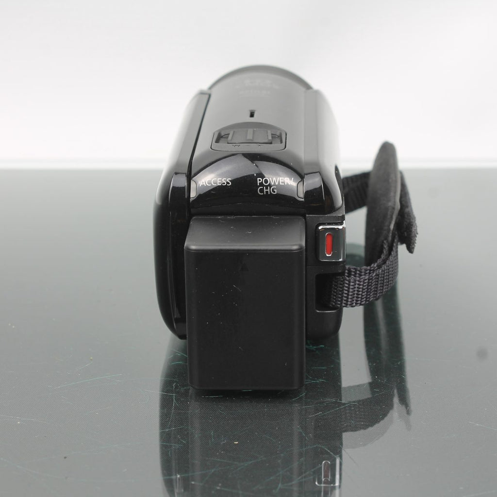 Canon LEGRIA HF R706 Camcorder