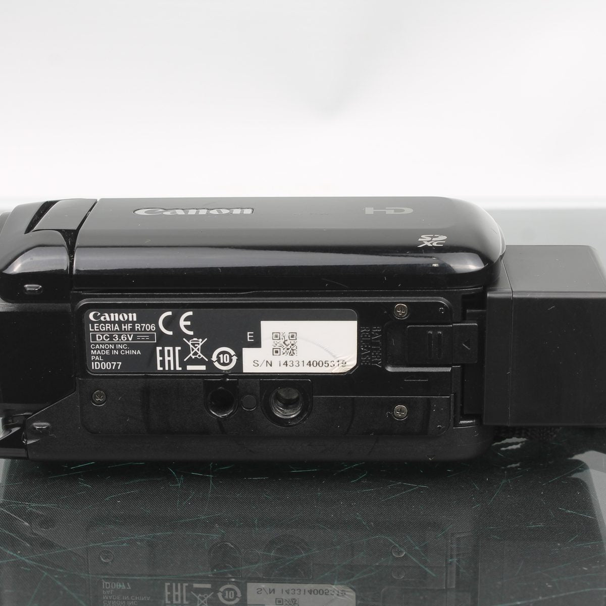 Canon Legria HF R706 Camcorder
