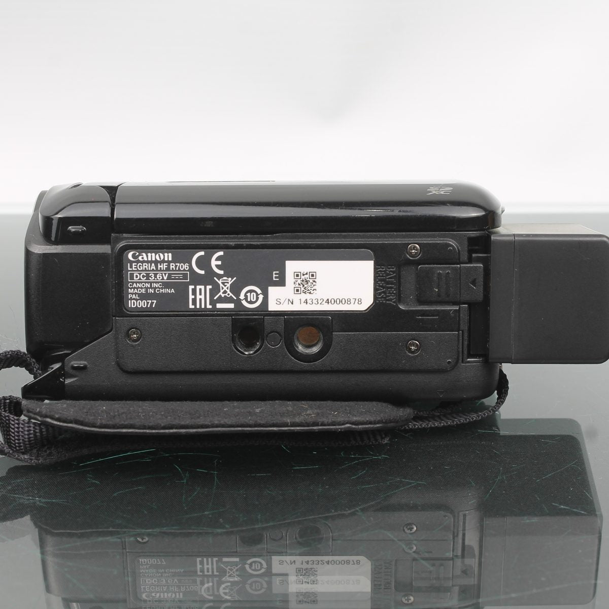 Canon LEGRIA HF R706 Camcorder