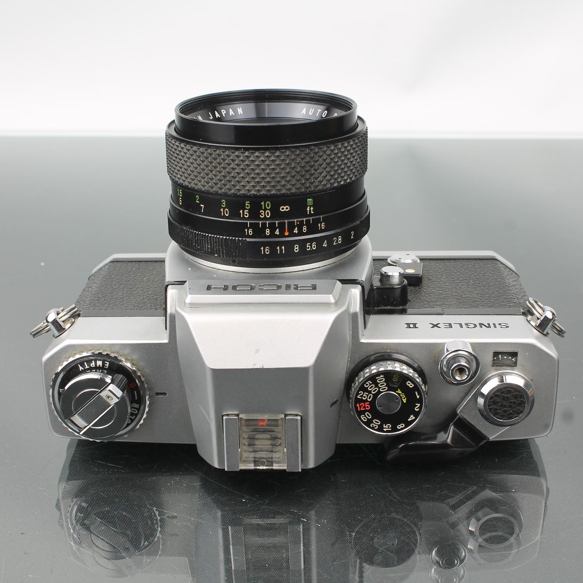 Ricoh Singlex II + Auto Rikenon 1:2 f=50mm