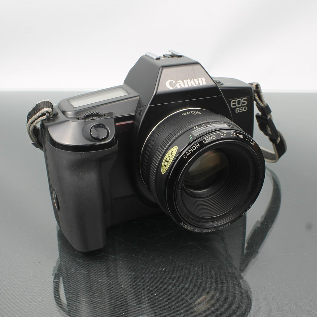 Canon EOS 650 + Canon EF 50mm 1:1.8