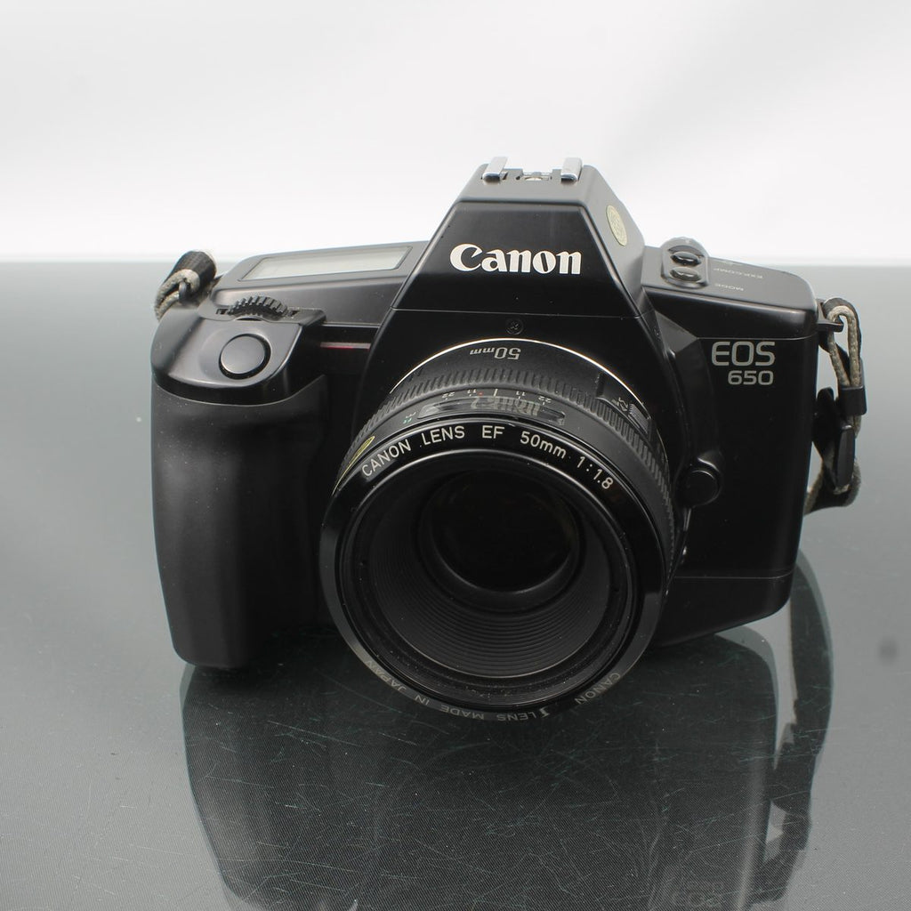 Canon EOS 650 + Canon EF 50mm 1:1.8