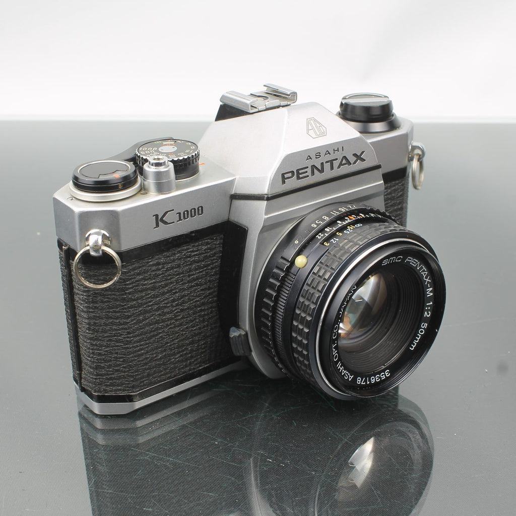 Pentax K1000 + SMC Pentax-M 1:2 50mm