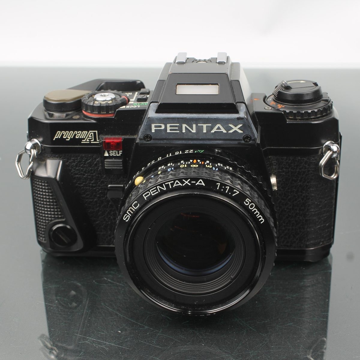 Pentax Program A + SMC Pentax-A 1:1.7 50mm