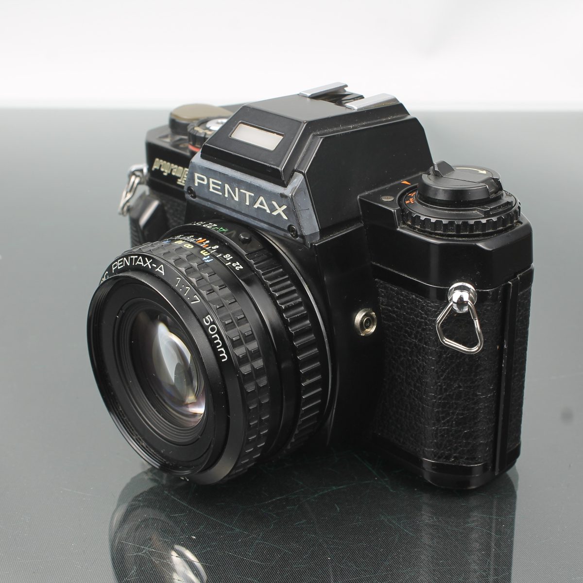 Pentax Program A + SMC Pentax-A 1:1.7 50mm