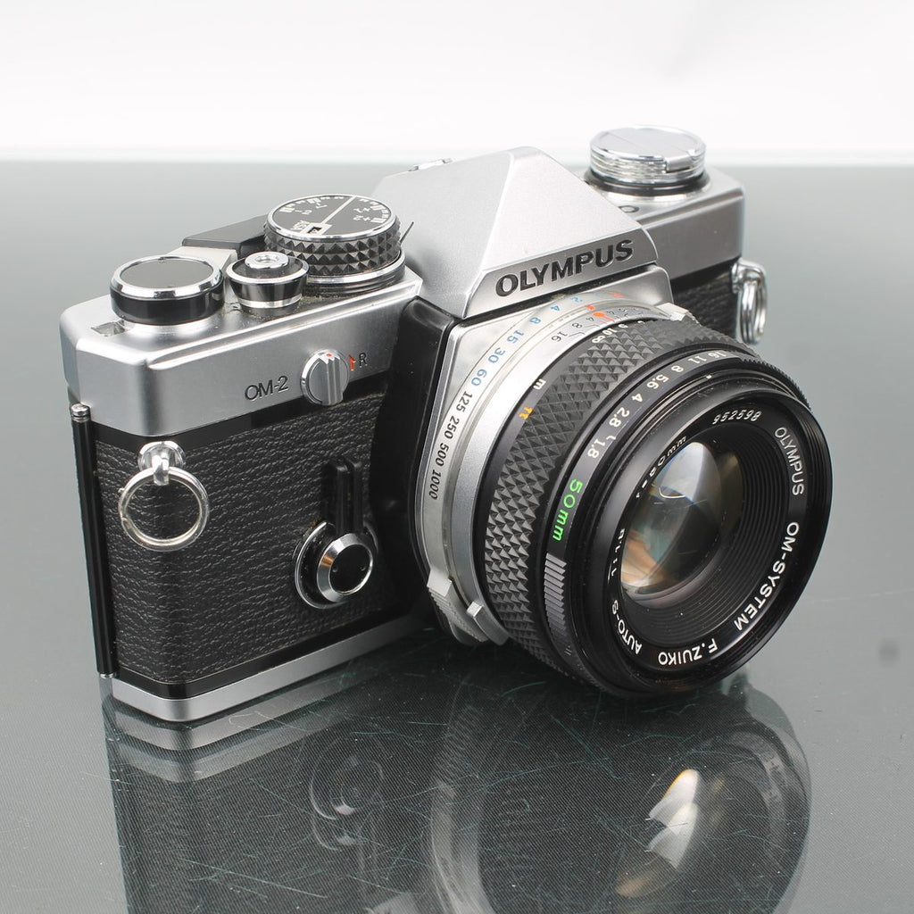 Olympus OM-2 + Olympus OM Auto-S 1:1.8 50mm