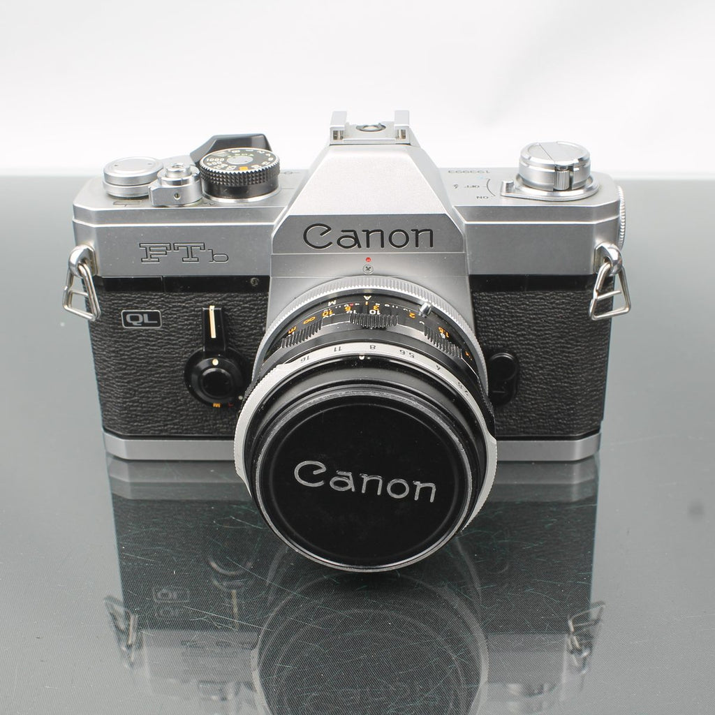 Canon FTb + Canon 50mm 1:1.8