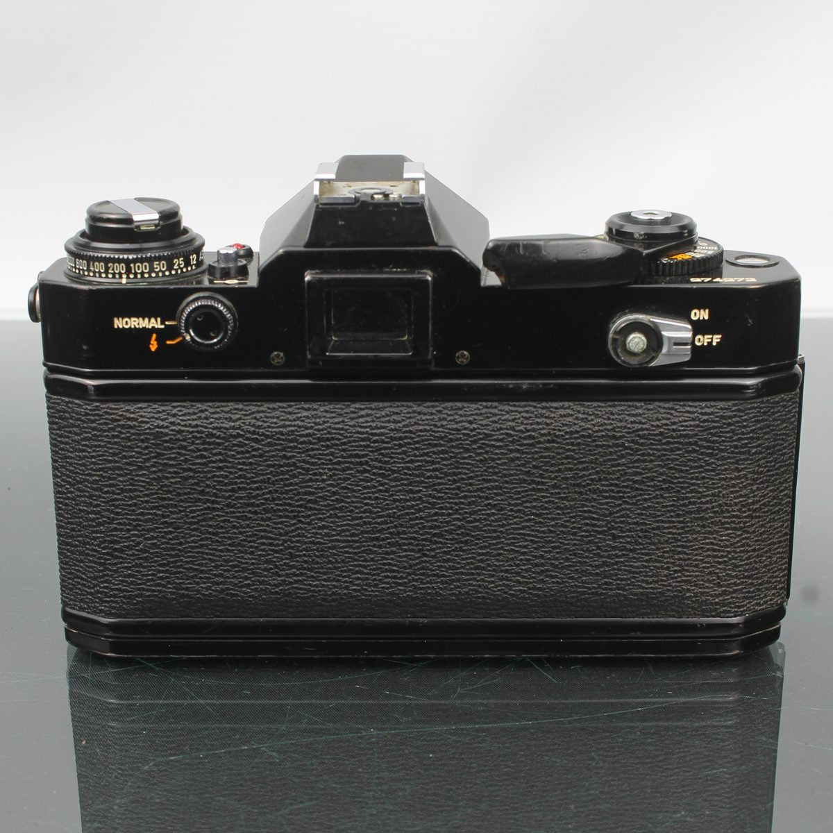 Canon EF + Canon FD 50mm 1:1.4