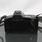 Minolta Dynax SPxi + Minolta AF Zoom 28-105mm 1:3.5-4.5