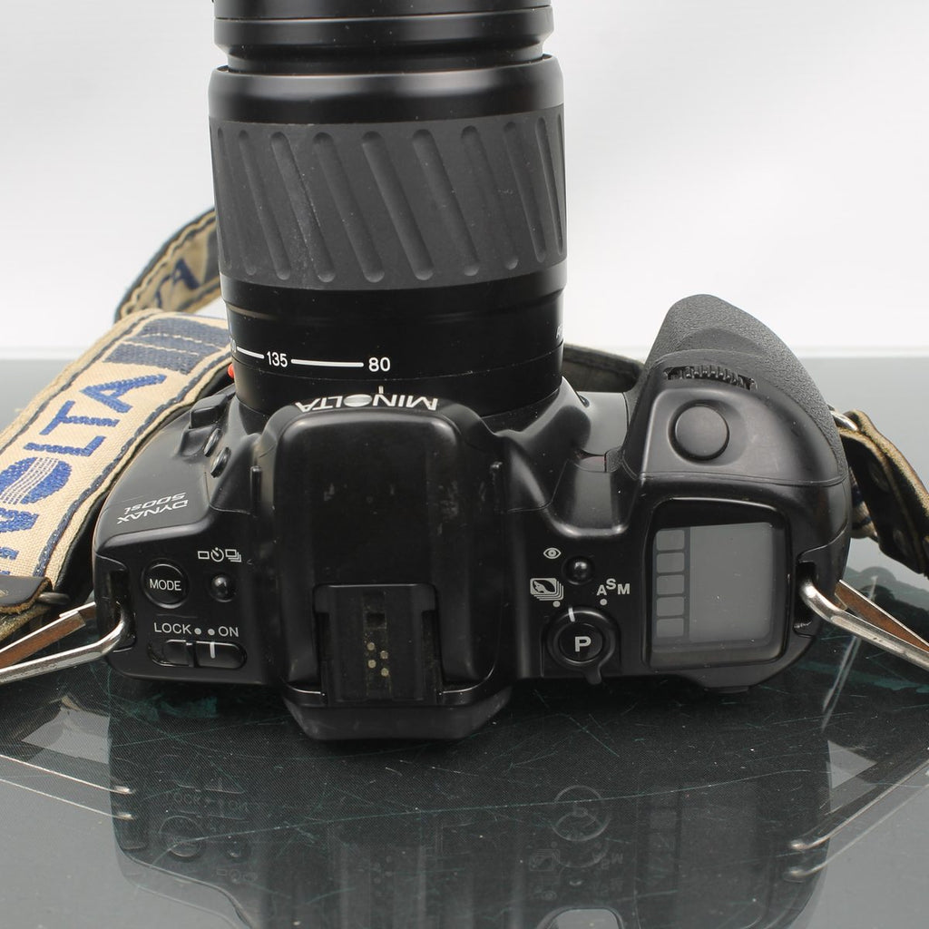 Minolta 500si Dynax + Minolta AF Zoom 80-200mm 1:4.5-5.6