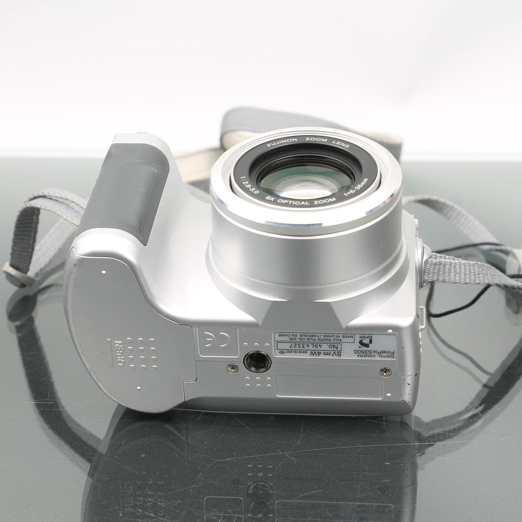 Fujifilm FinePix S3500