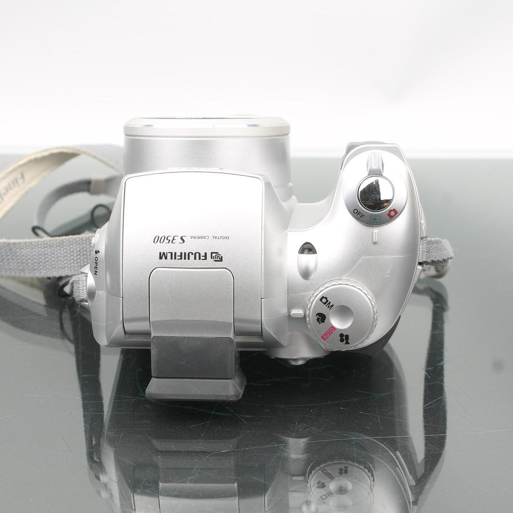 Fujifilm FinePix S3500