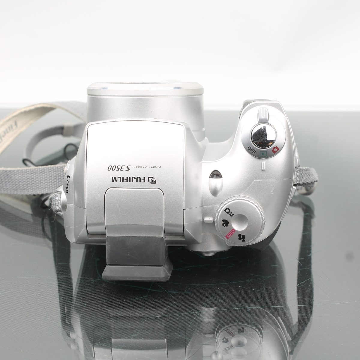 Fujifilm FinePix S3500