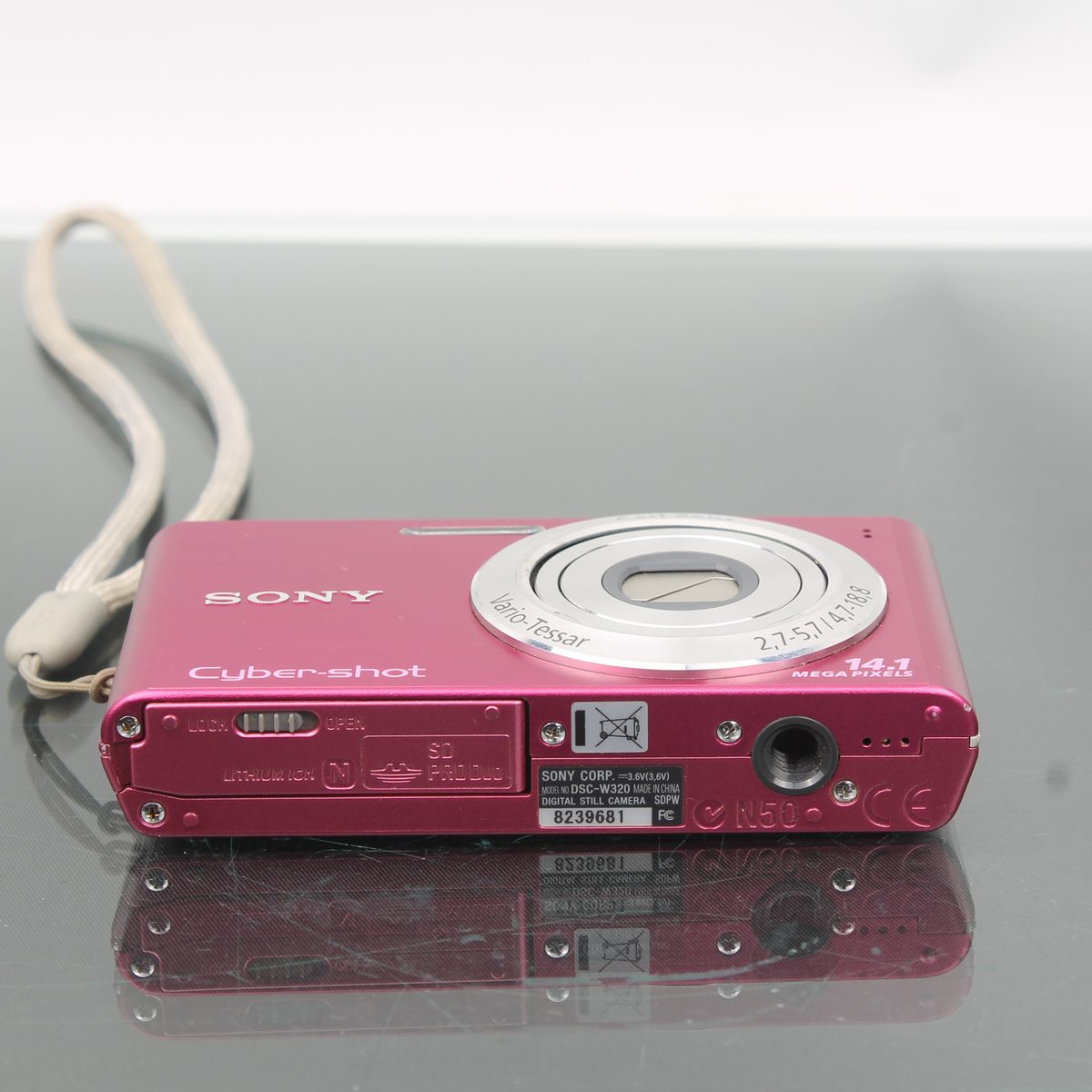Sony Cyber-shot DSC-W320