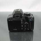 Canon EOS 1000D + Canon Zoom EF-S 18-55mm 1:3.5-5.6