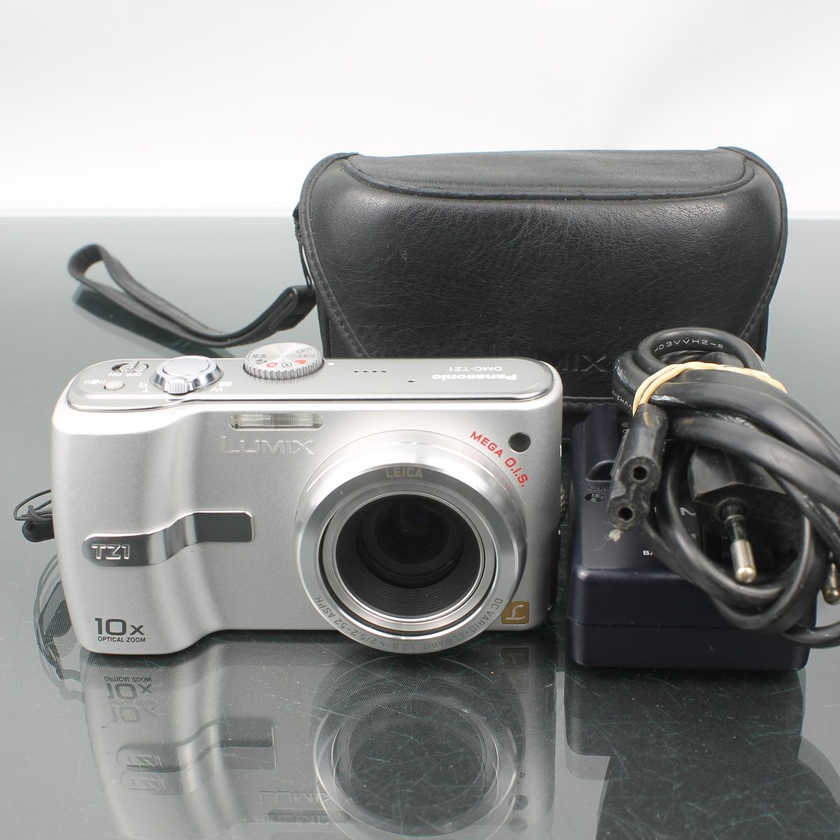 Panasonic Lumix DMC-TZ1