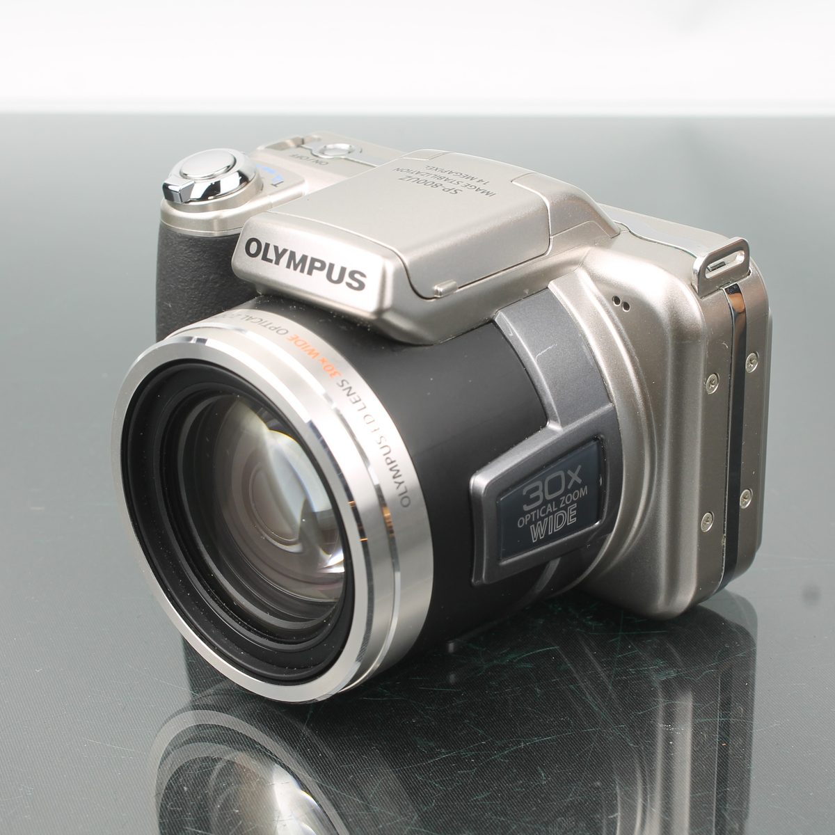 Olympus SP-800UZ
