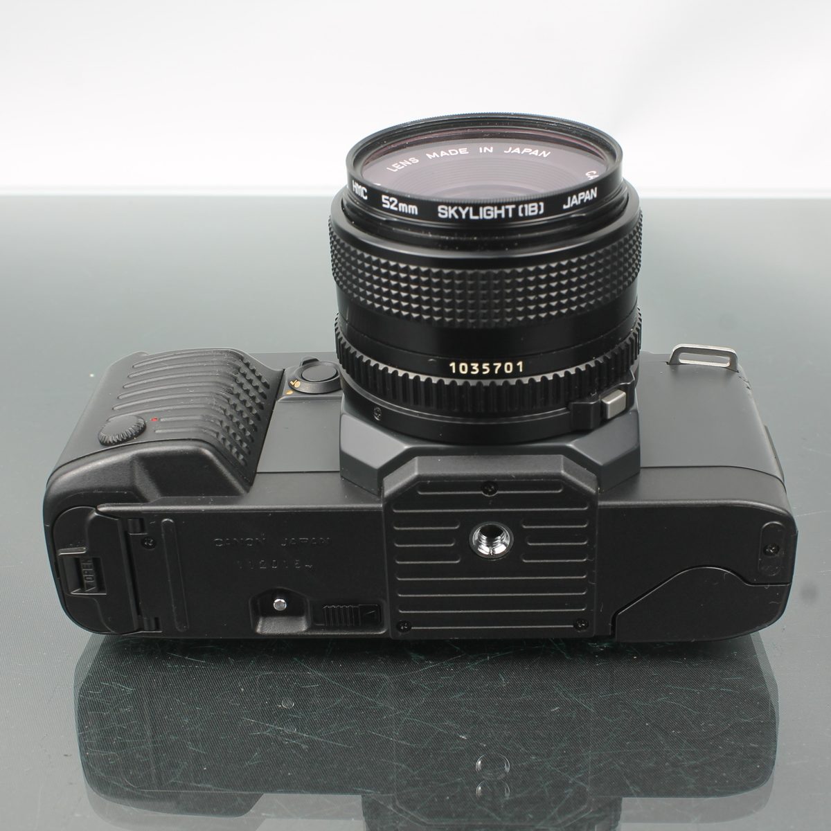 Canon T70 + Canon FD 28mm 2.8