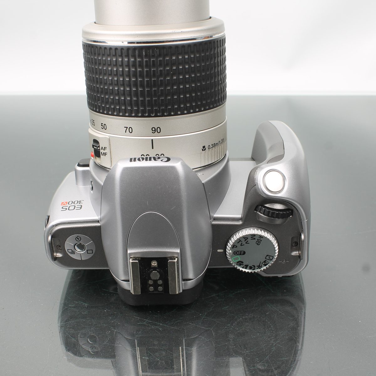 Canon EOS 300V + Canon Zoom Lens EF 28-90mm 1:4-5.6