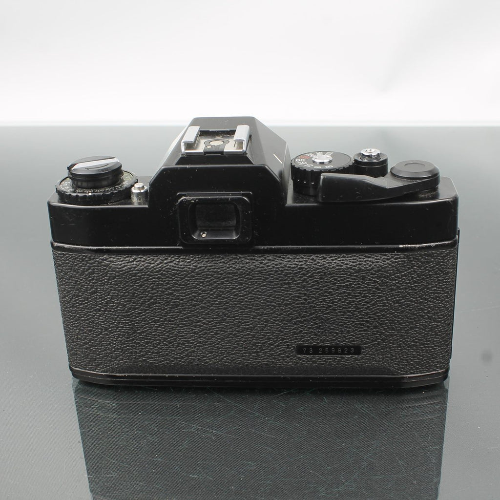 Ricoh KR-5 Super + XR Rikenon 1:1.7 50mm