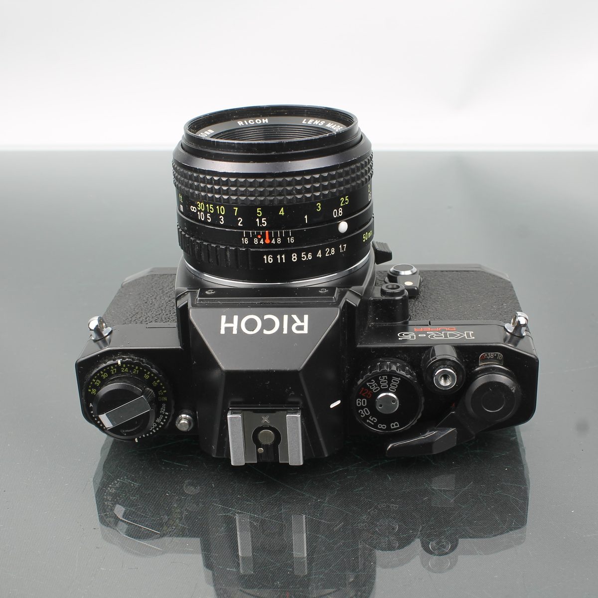 Ricoh KR-5 Super + XR Rikenon 1:1.7 50mm