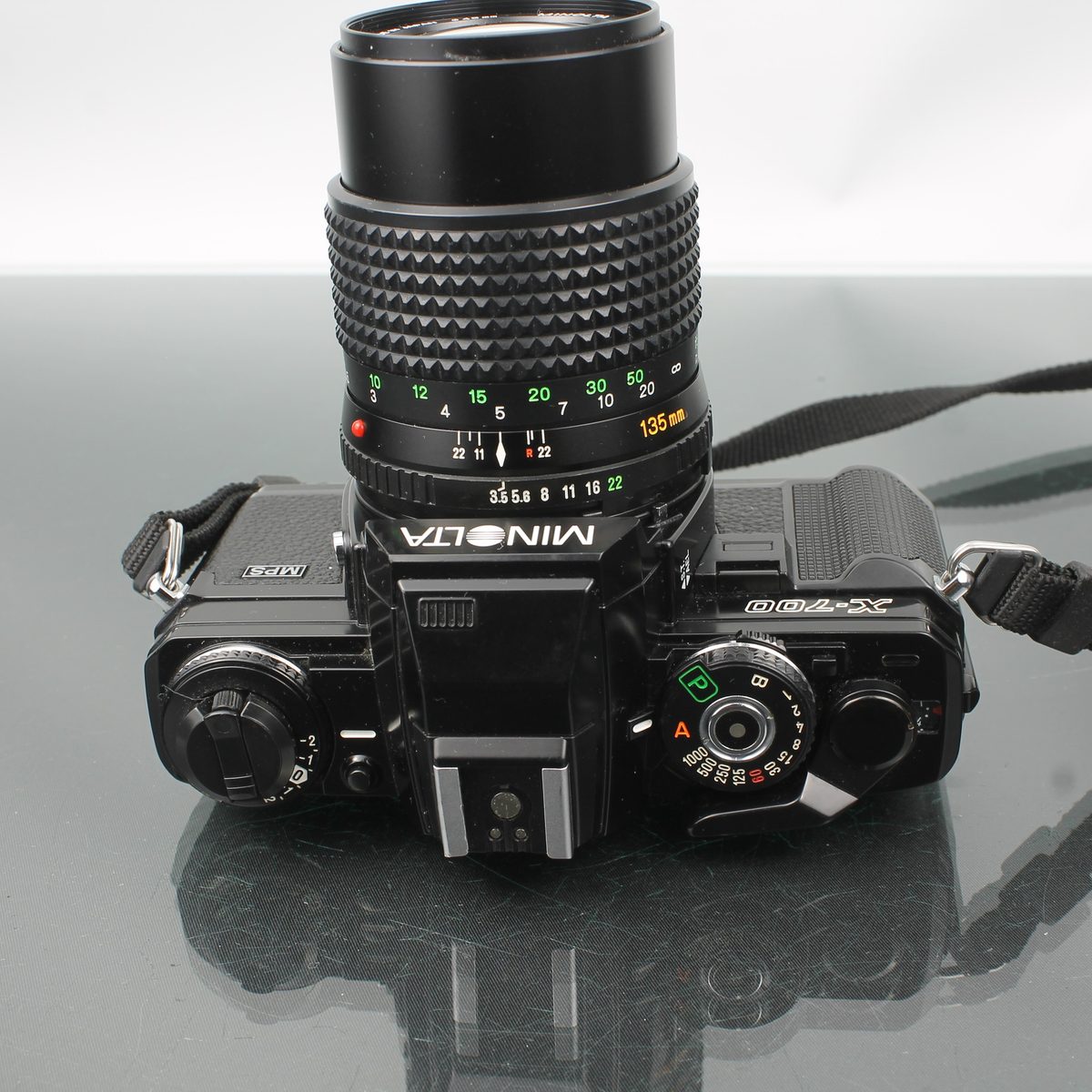 Minolta X-700 + MD Tele Rokkor 135mm 1:3.5