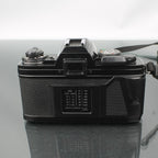 Minolta X-700 + MD Tele Rokkor 135mm 1:3.5